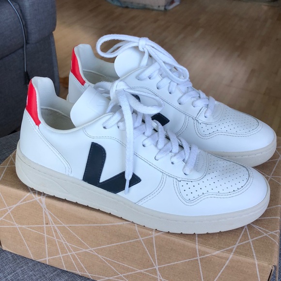 Shoes with the v on them Clearance